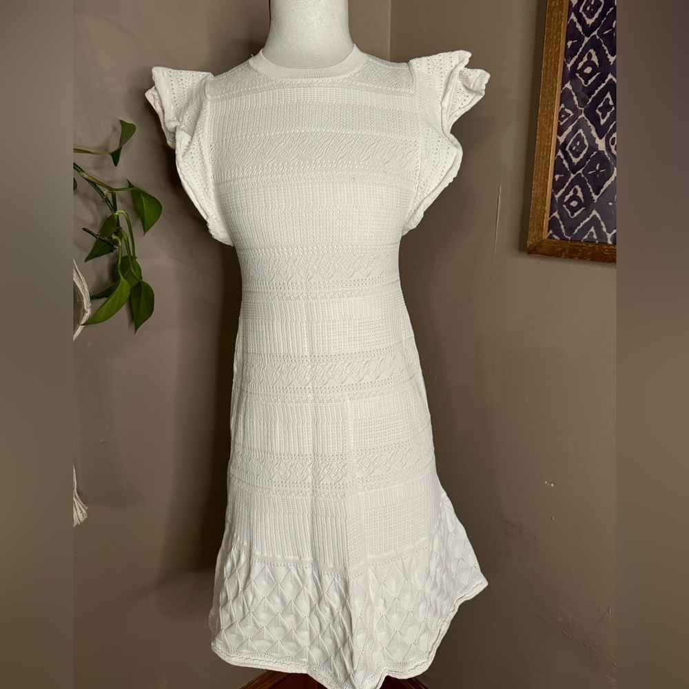 Zara White Knit Ruffle Sleeve Dress Sz‎ S